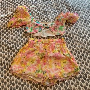 Colorful crop top and shorts from Rocco Sand. Size S